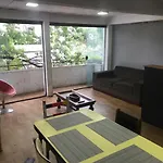 Kaza 24Hostel